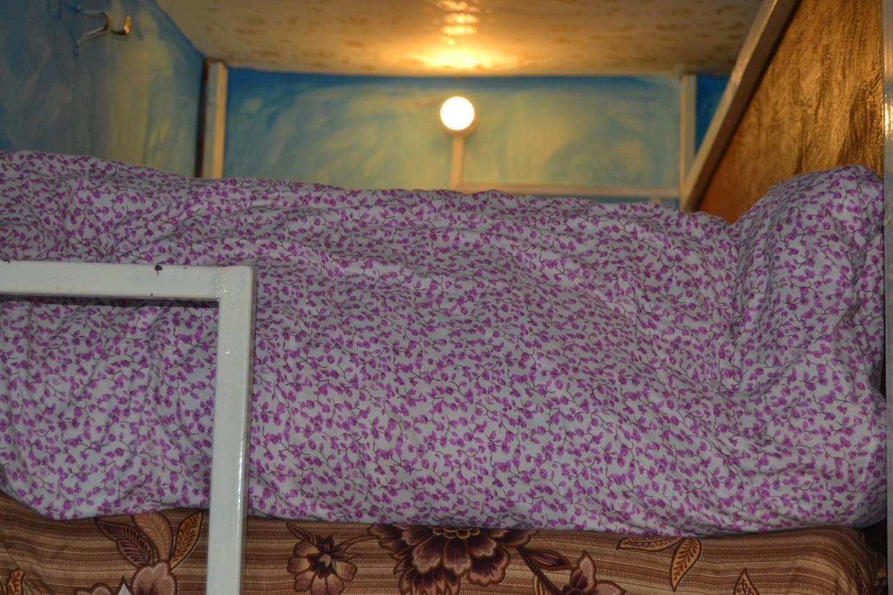Fireflies Hostel Kathmandu Buitenkant foto