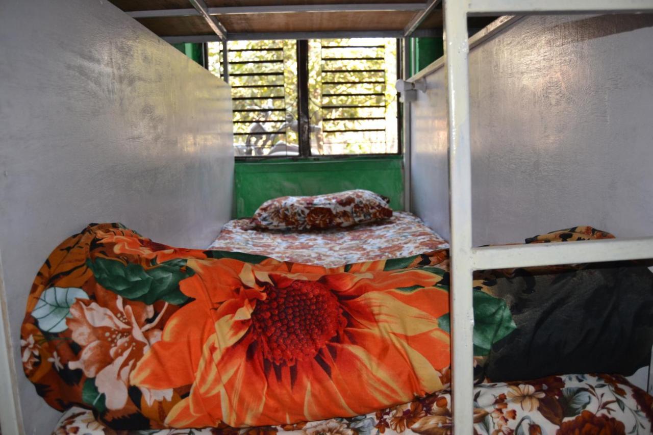 Fireflies Hostel Kathmandu Buitenkant foto